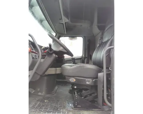 VOLVO VNL WHOLE TRUCK FOR RESALE