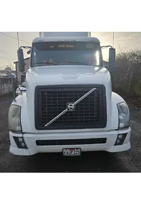 VOLVO VNL WHOLE TRUCK FOR RESALE