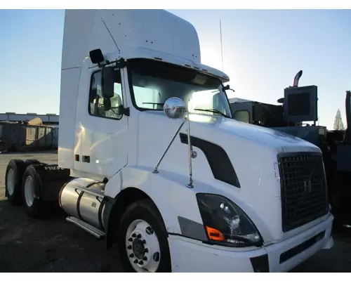 VOLVO VNL WHOLE TRUCK FOR RESALE