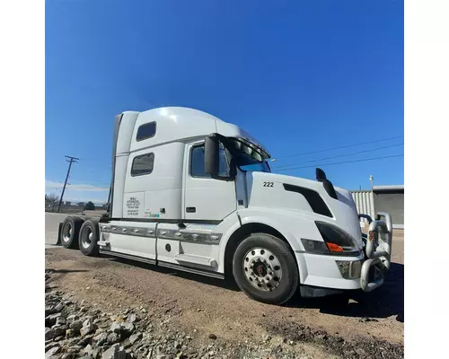 VOLVO VNL WHOLE TRUCK FOR RESALE