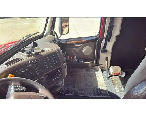 VOLVO VNL WHOLE TRUCK FOR RESALE