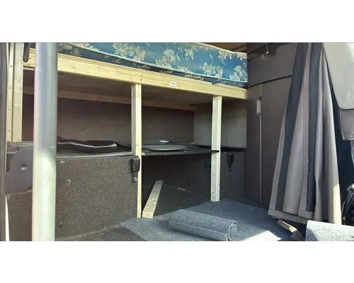 VOLVO VNL WHOLE TRUCK FOR RESALE