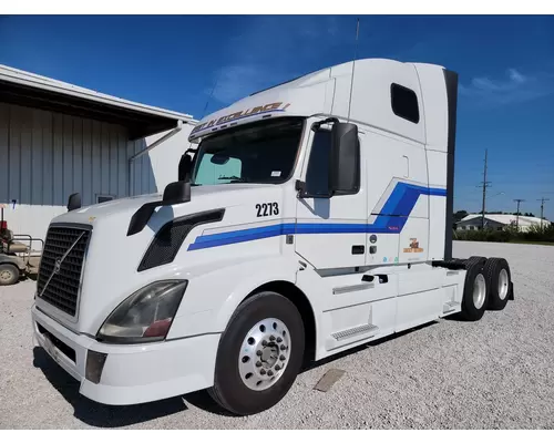 VOLVO VNL WHOLE TRUCK FOR RESALE