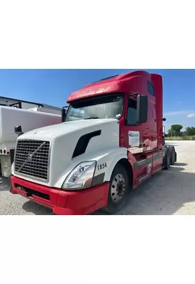 VOLVO VNL WHOLE TRUCK FOR RESALE