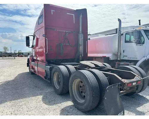 VOLVO VNL WHOLE TRUCK FOR RESALE