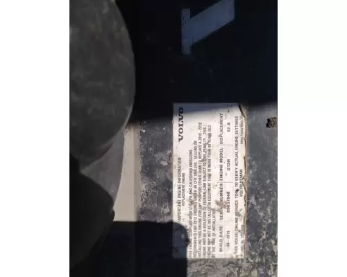 VOLVO VNL WHOLE TRUCK FOR RESALE