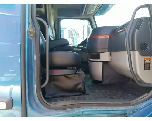 VOLVO VNL WHOLE TRUCK FOR RESALE