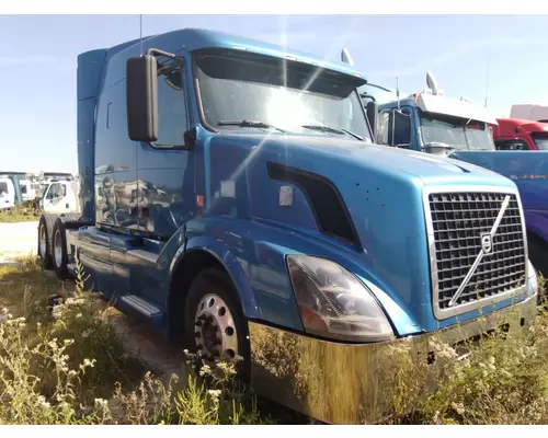 VOLVO VNL WHOLE TRUCK FOR RESALE