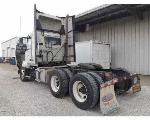 VOLVO VNL WHOLE TRUCK FOR RESALE