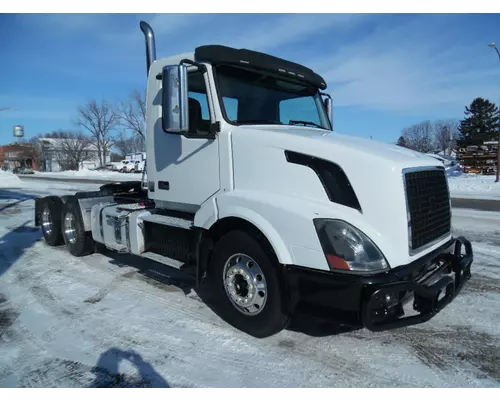 VOLVO VNL WHOLE TRUCK FOR RESALE