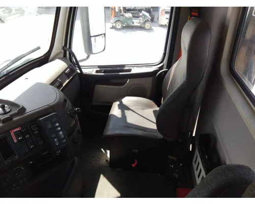 VOLVO VNL WHOLE TRUCK FOR RESALE