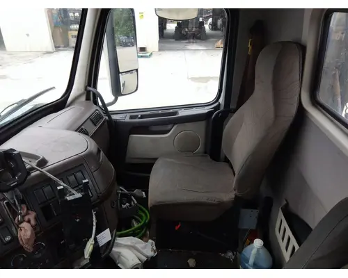 VOLVO VNL WHOLE TRUCK FOR RESALE