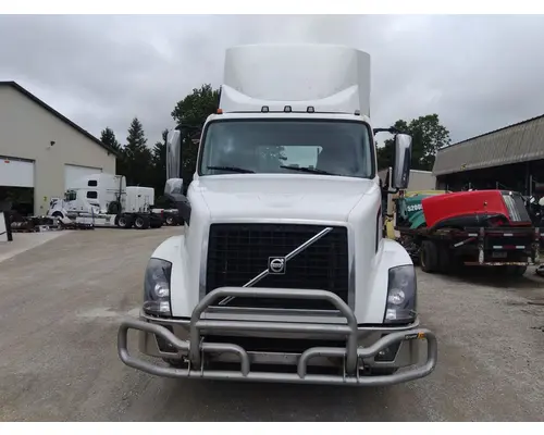 VOLVO VNL WHOLE TRUCK FOR RESALE