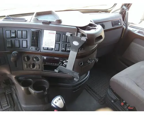 VOLVO VNL WHOLE TRUCK FOR RESALE