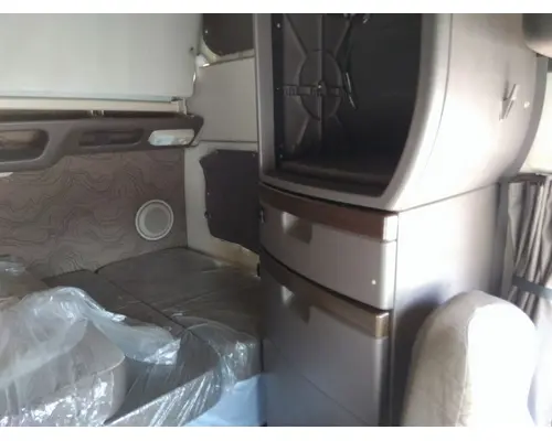 VOLVO VNL WHOLE TRUCK FOR RESALE