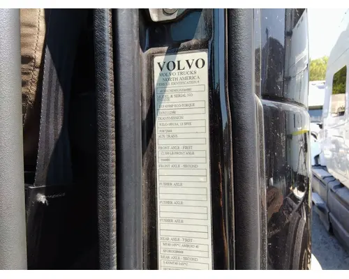 VOLVO VNL WHOLE TRUCK FOR RESALE