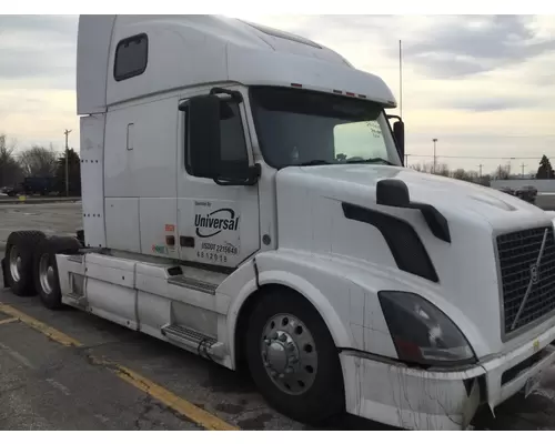 VOLVO VNL WHOLE TRUCK FOR RESALE