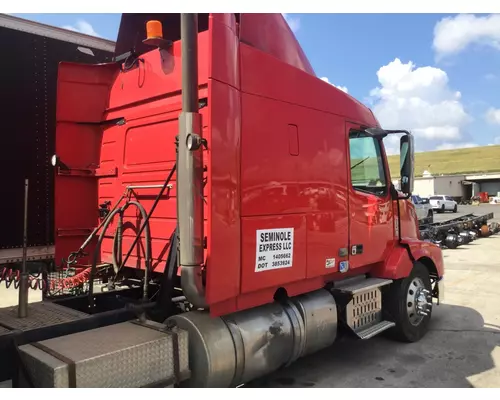 VOLVO VNL WHOLE TRUCK FOR RESALE