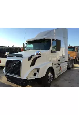 VOLVO VNL WHOLE TRUCK FOR RESALE