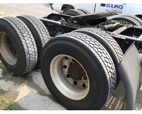 VOLVO VNL WHOLE TRUCK FOR RESALE