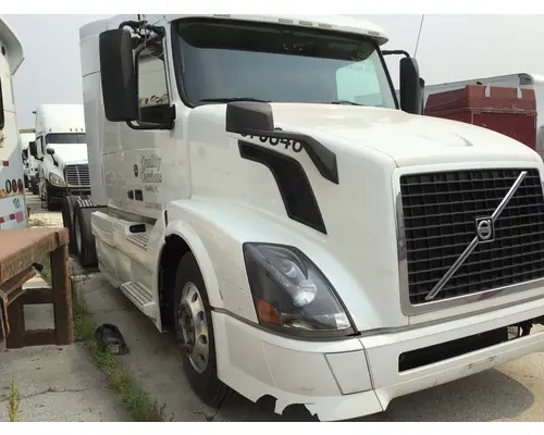 VOLVO VNL WHOLE TRUCK FOR RESALE