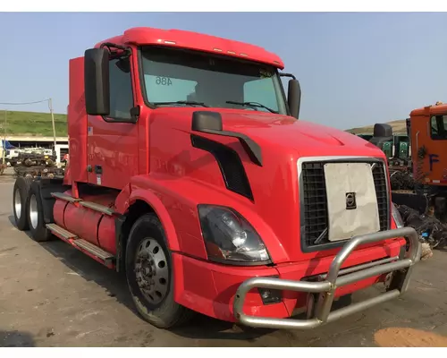 VOLVO VNL WHOLE TRUCK FOR RESALE