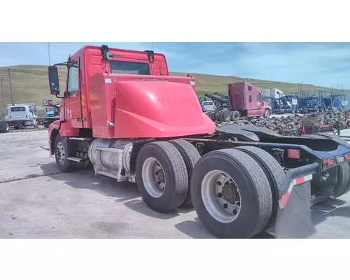 VOLVO VNL WHOLE TRUCK FOR RESALE