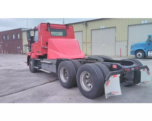 VOLVO VNL WHOLE TRUCK FOR RESALE