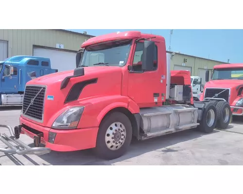 VOLVO VNL WHOLE TRUCK FOR RESALE