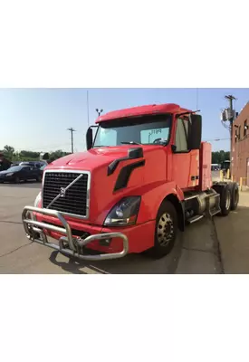 VOLVO VNL WHOLE TRUCK FOR RESALE