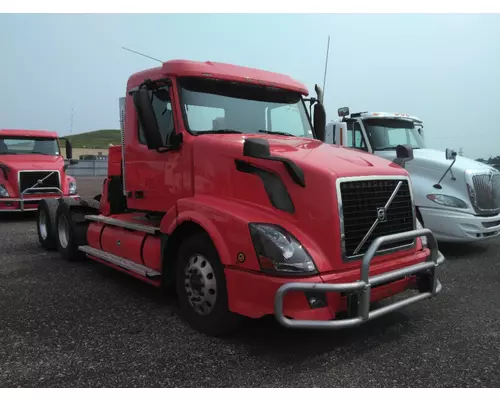 VOLVO VNL WHOLE TRUCK FOR RESALE