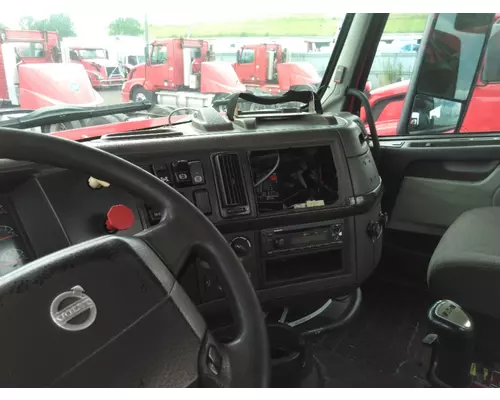 VOLVO VNL WHOLE TRUCK FOR RESALE