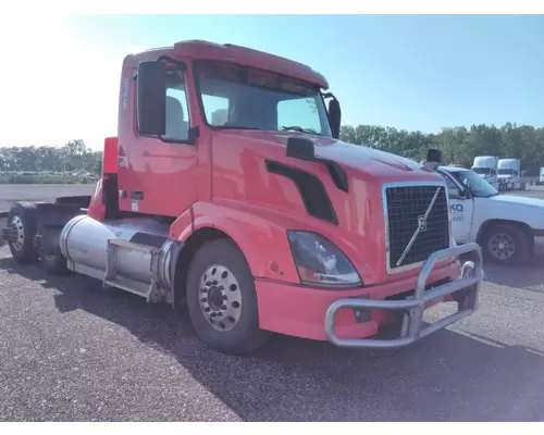 VOLVO VNL WHOLE TRUCK FOR RESALE