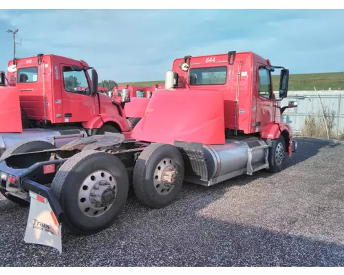 VOLVO VNL WHOLE TRUCK FOR RESALE