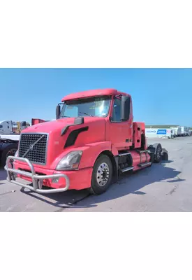 VOLVO VNL WHOLE TRUCK FOR RESALE