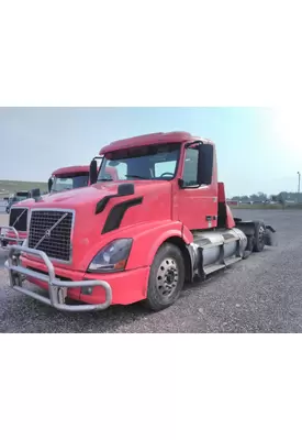 VOLVO VNL WHOLE TRUCK FOR RESALE