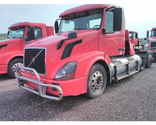 VOLVO VNL WHOLE TRUCK FOR RESALE