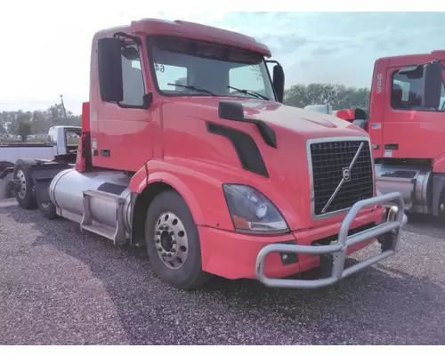 VOLVO VNL WHOLE TRUCK FOR RESALE