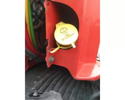 VOLVO VNL WINDSHIELD WASHER RESERVOIR