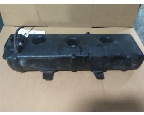 VOLVO VNL WINDSHIELD WASHER RESERVOIR