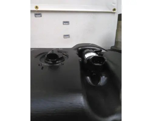 VOLVO VNL WINDSHIELD WASHER RESERVOIR