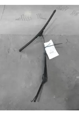 VOLVO VNL WINDSHIELD WIPER ARM