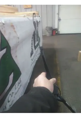 VOLVO VNL WINDSHIELD WIPER ARM