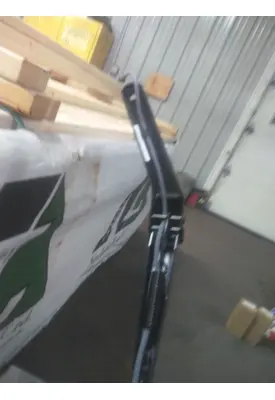 VOLVO VNL WINDSHIELD WIPER ARM