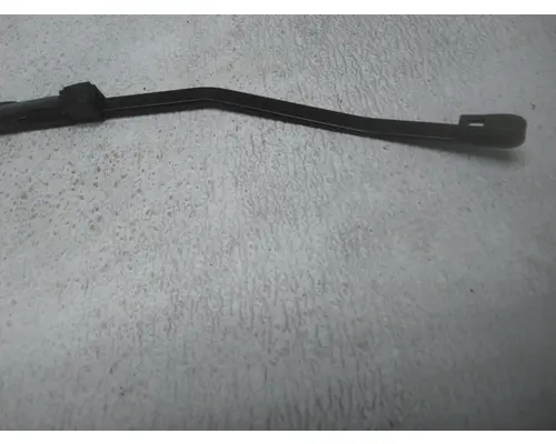 VOLVO VNL WINDSHIELD WIPER ARM