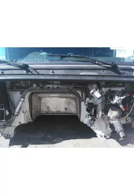 VOLVO VNL WINDSHIELD WIPER ASSEMBLY