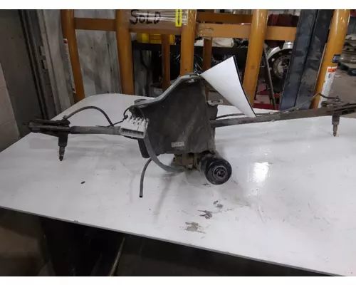 VOLVO VNL WINDSHIELD WIPER MOTOR