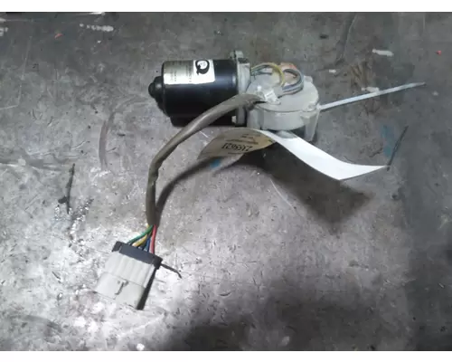 VOLVO VNL WINDSHIELD WIPER MOTOR