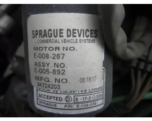 VOLVO VNL WINDSHIELD WIPER MOTOR