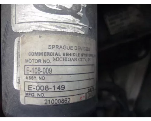 VOLVO VNL WINDSHIELD WIPER MOTOR